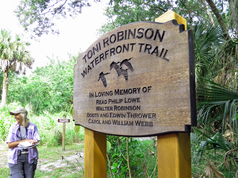 !!!!trwt-sign-&-nancy-soucy